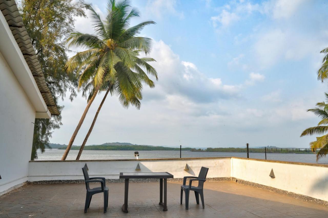 Blu Missel By The River Hotel Ribandar Exterior foto