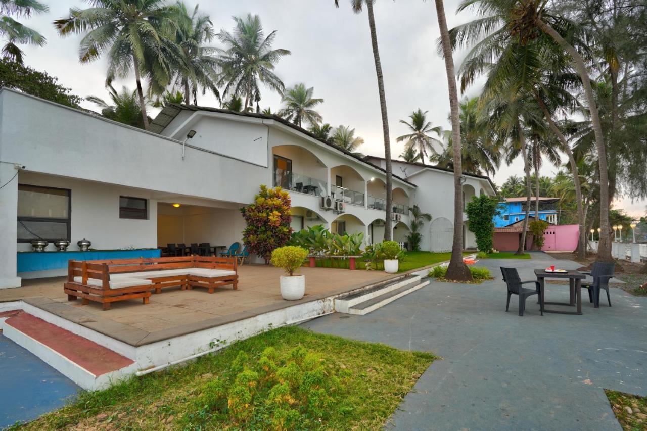 Blu Missel By The River Hotel Ribandar Exterior foto