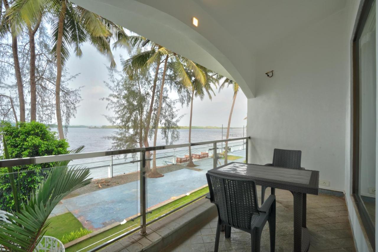 Blu Missel By The River Hotel Ribandar Exterior foto