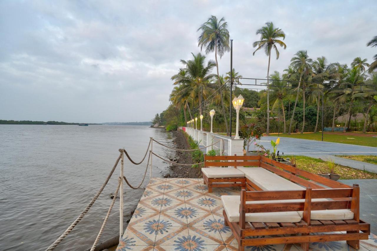 Blu Missel By The River Hotel Ribandar Exterior foto